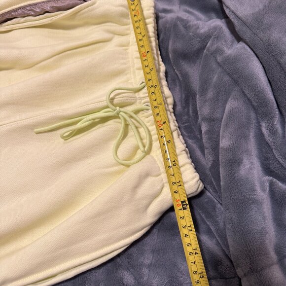 Advisory Board Crystals Yellow Lounge Sweatpants – Size 30 (XS) - Picture 5 of 6